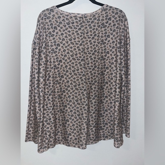Cato Oversized Blouse Size Small - Picture 6 of 8